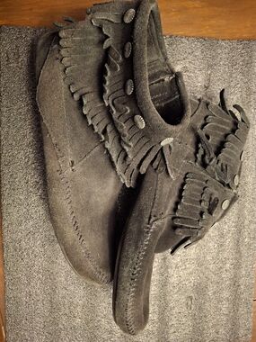 Minnetonka Black Suede Fringe Moccasin Booties